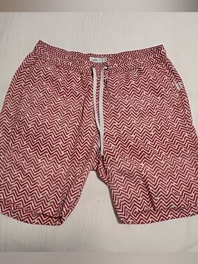 Onia Red Chevron Charles 7” swim trunks